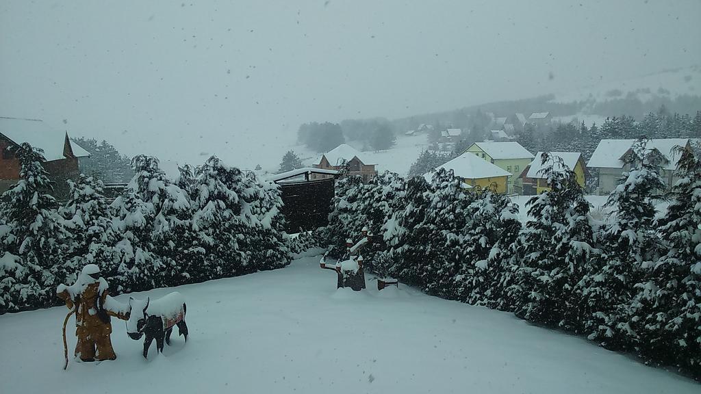 Brvnare Cottages Zakos Country house