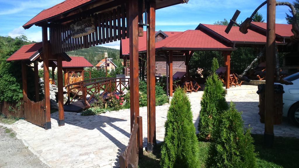 Country house Brvnare Cottages Zakos